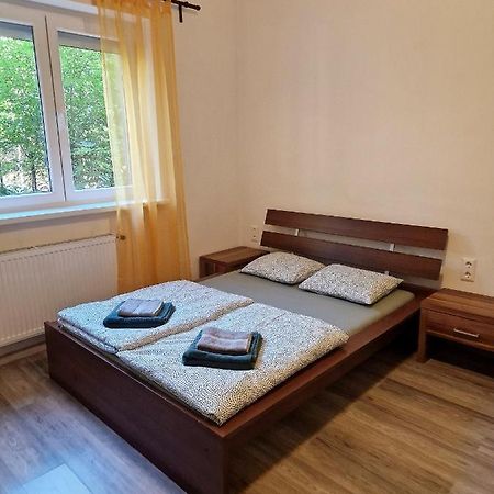 C22 Apartman บูดาเปสต์ ภายนอก รูปภาพ