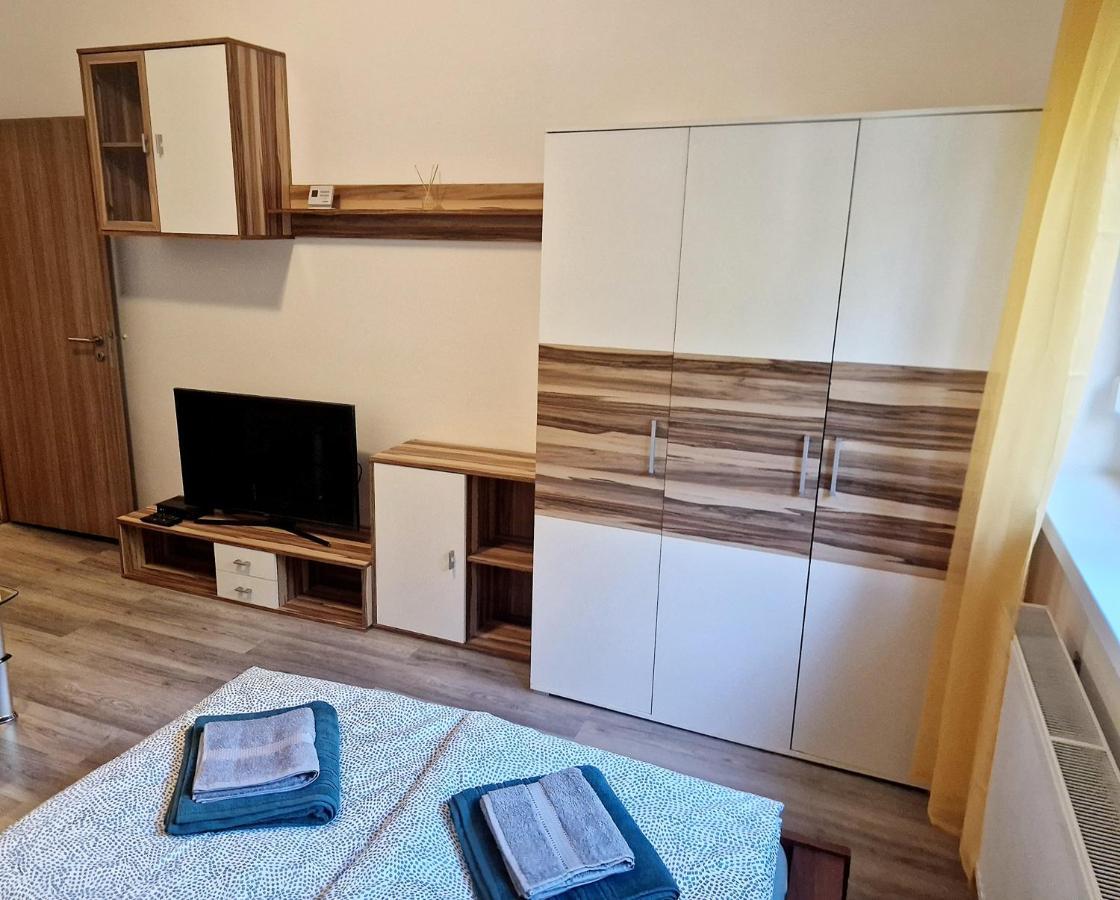 C22 Apartman บูดาเปสต์ ภายนอก รูปภาพ